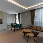 アパートホテル Park 4*
