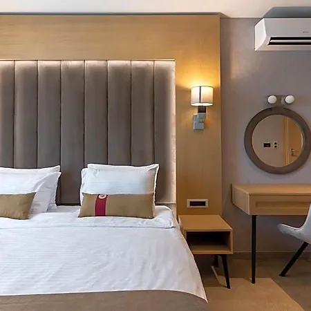 Aparthotel Park 4*